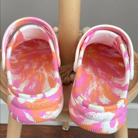 CROCS Kids Cutie Crush Platform Clogs J3 - Picture 8 of 8